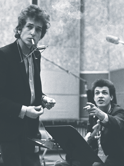 Dylan and Bloomfield; photo by Don Hunstein